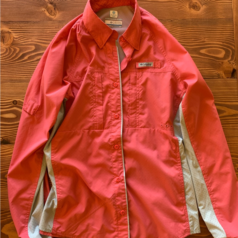 PFG Columbia fishing shirt